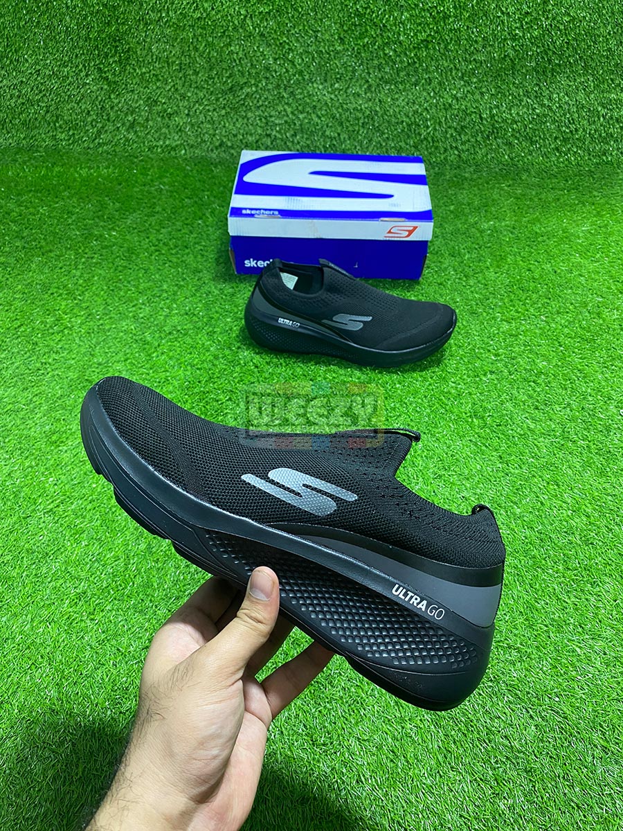 Skechers Ultra Go - Weeby Shoes